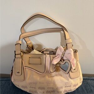 Juicy Couture Fan Club Satchel Bag
Sandstone Powder B NWT
